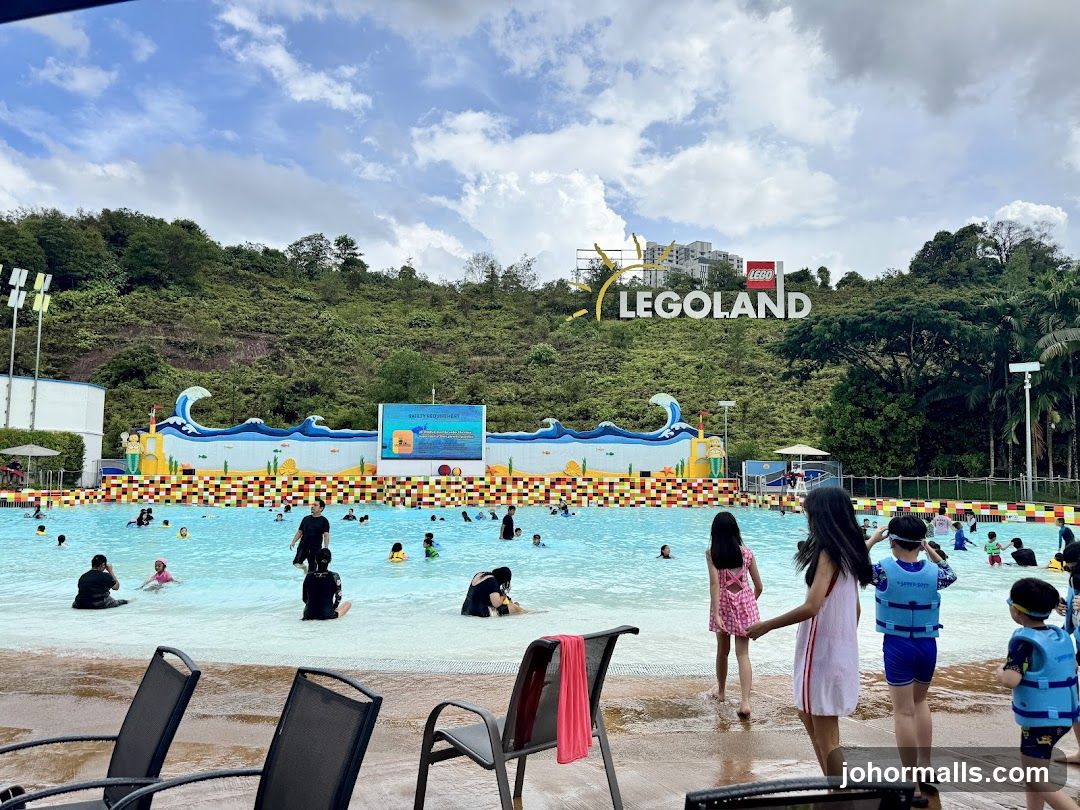 LEGOLAND Water Park Pool Area