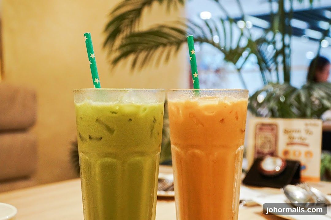 Two iced beverages on a table