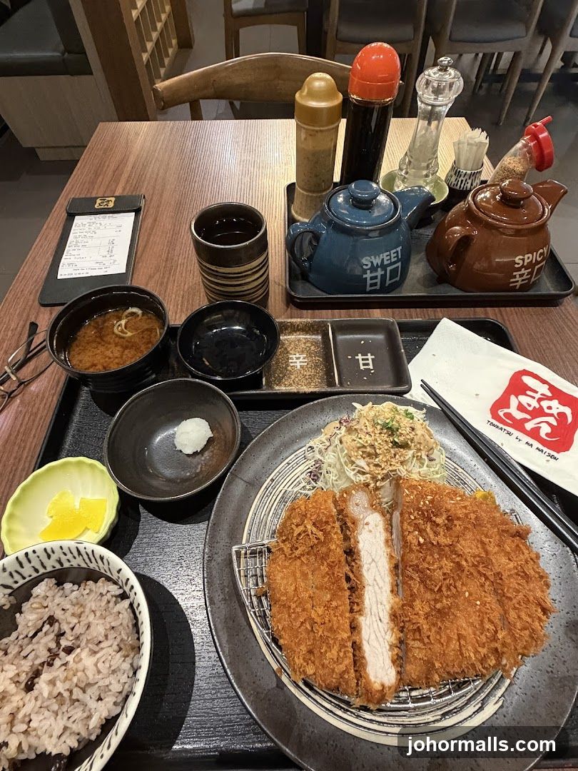 Restaurant Interior Meal Setup