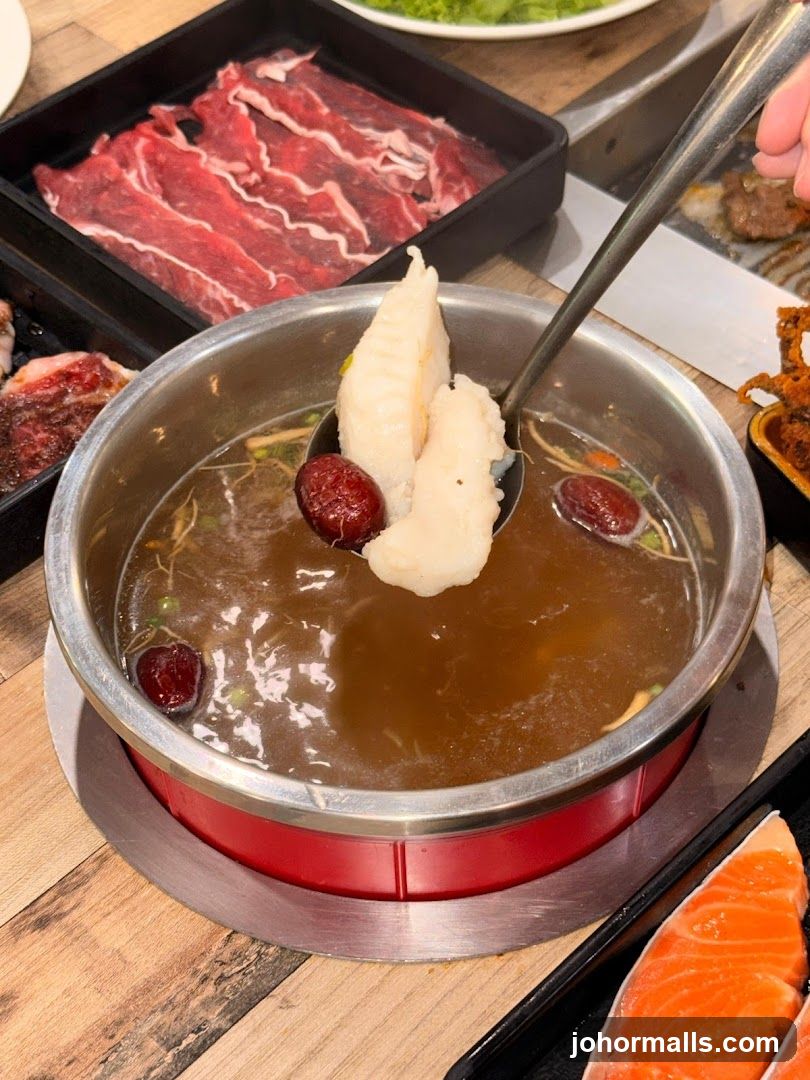 Hot Pot Dining Scene