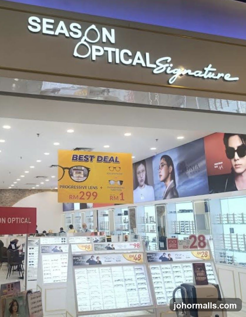 Season Optical Signature Store Interior