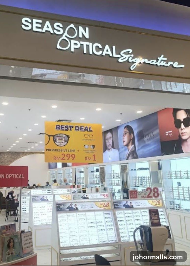 Season Optical Signature Store Interior