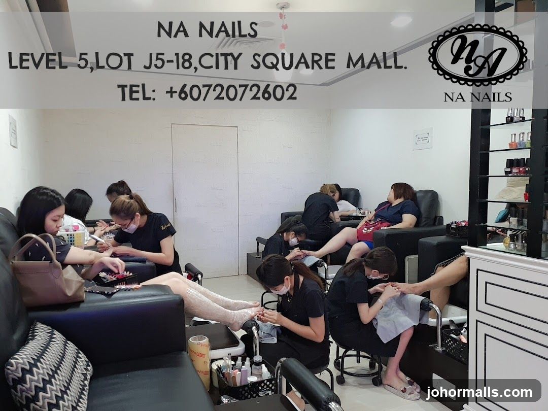 NA NAILS Interior