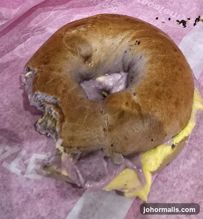 Bagel with fillings