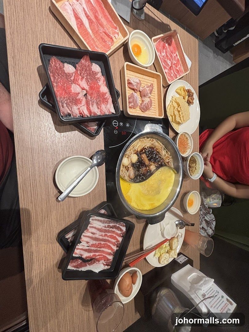 Hot Pot Dining Table