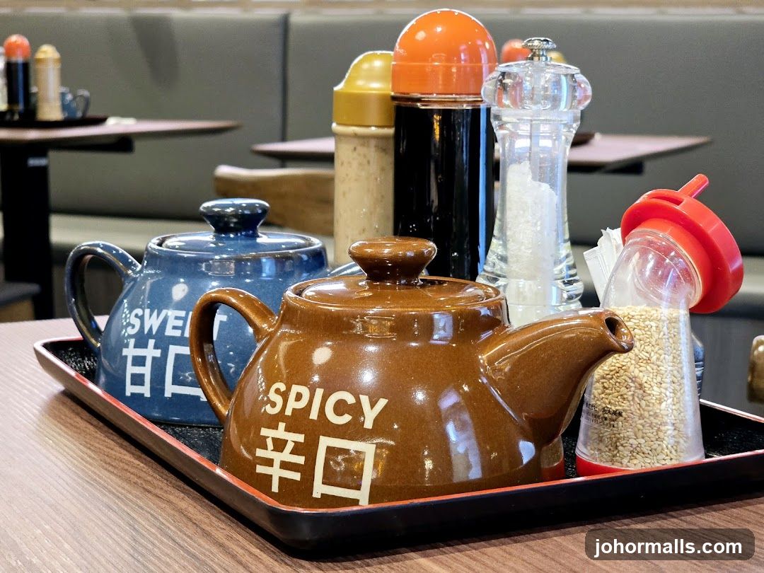 Restaurant Table Setup
