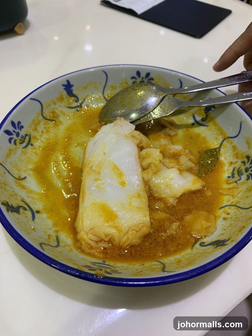 Food dish in bowl