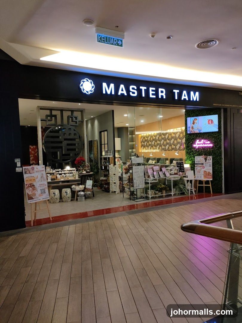 YOUNG Waxing & Nails (HQ) - Midvalley JB (Level 4 Outlet)