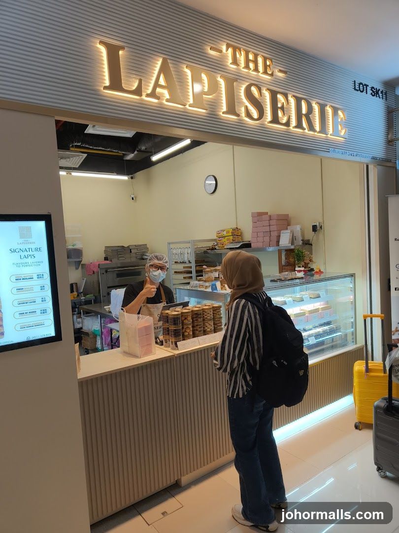 The Lapisserie Shopfront