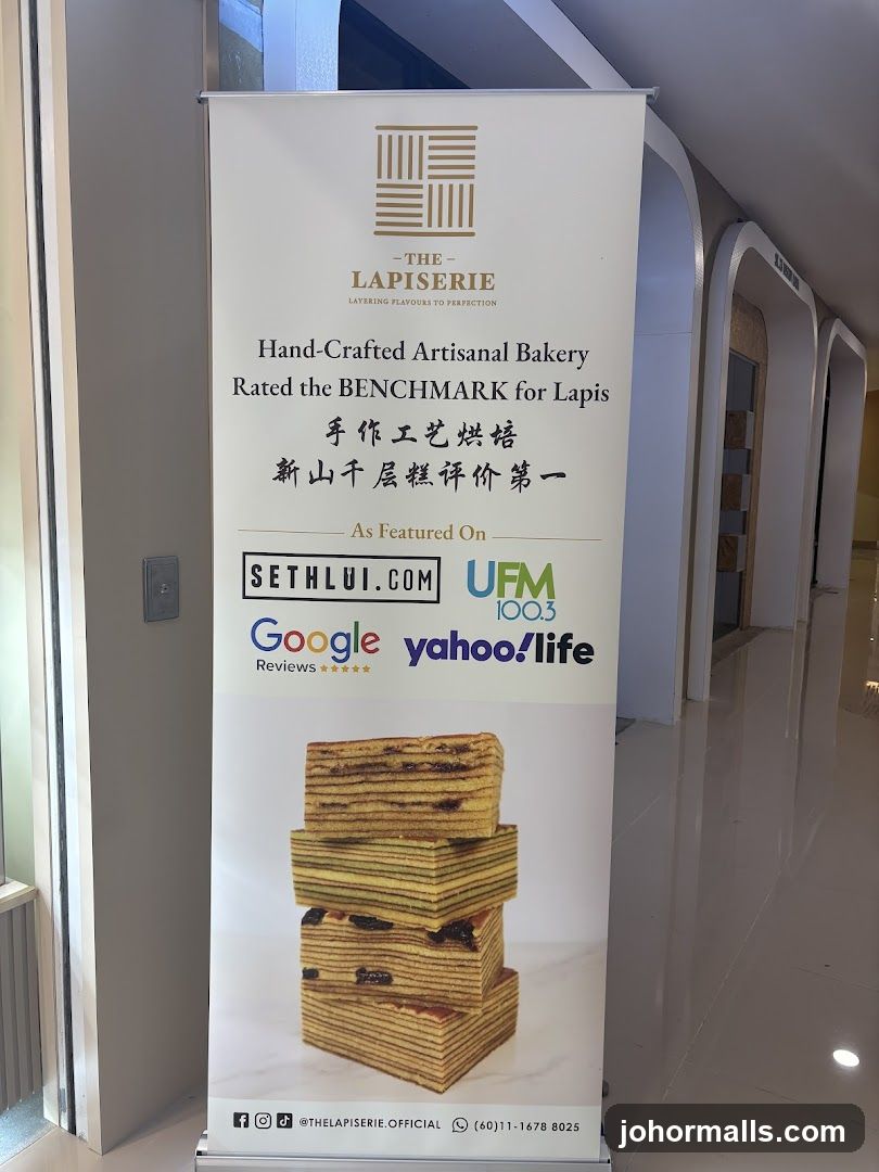 The Lapiserie promotional banner