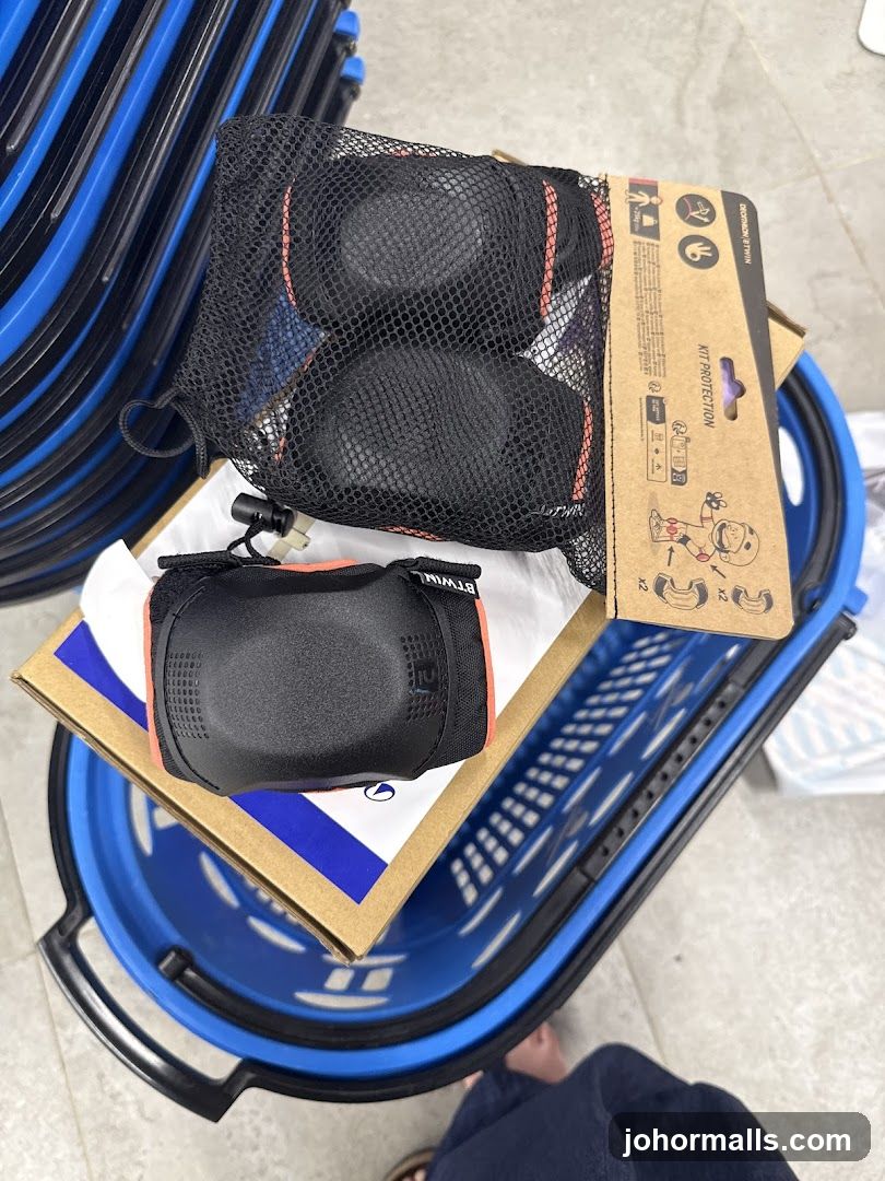 Shopping basket with protective gear