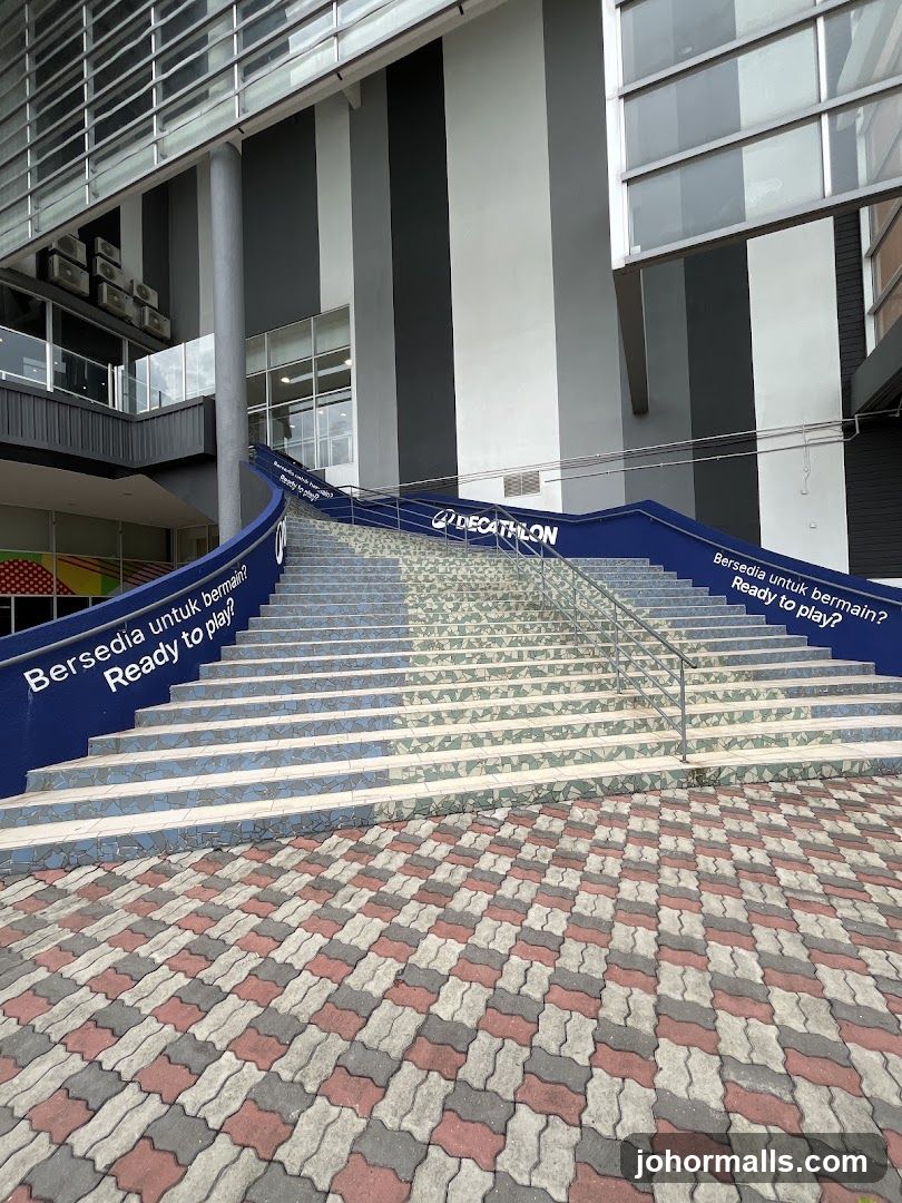 Decathlon JB AEON Bukit Indah
