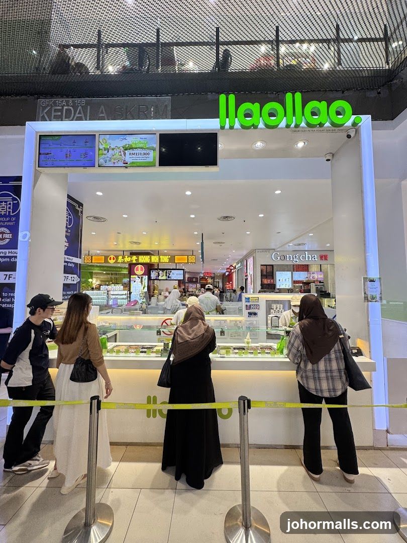 llaollao JB Paradigm Mall
