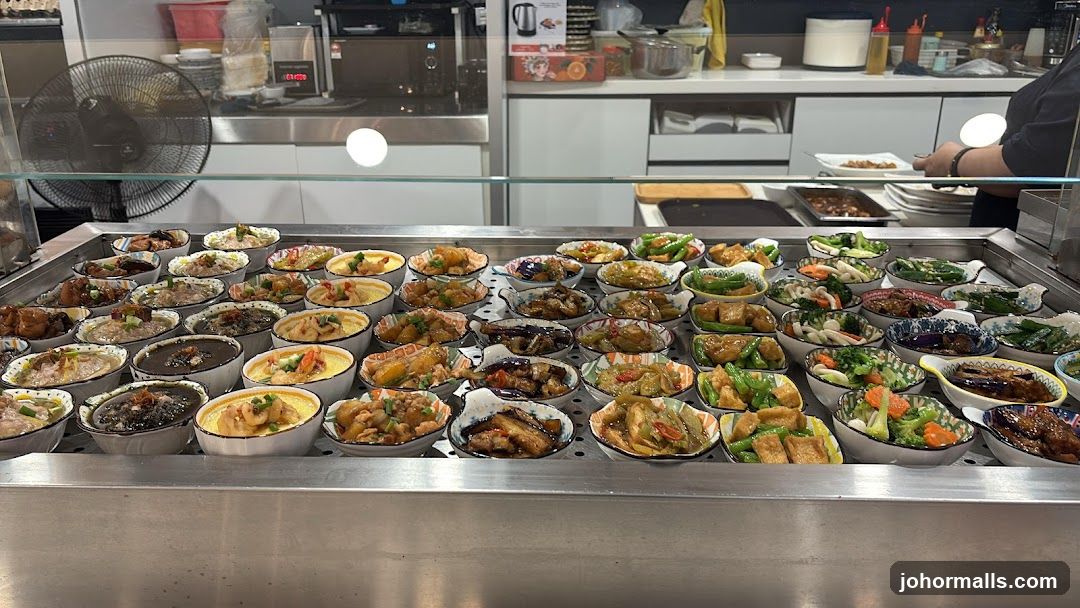 Food display in a restaurant
