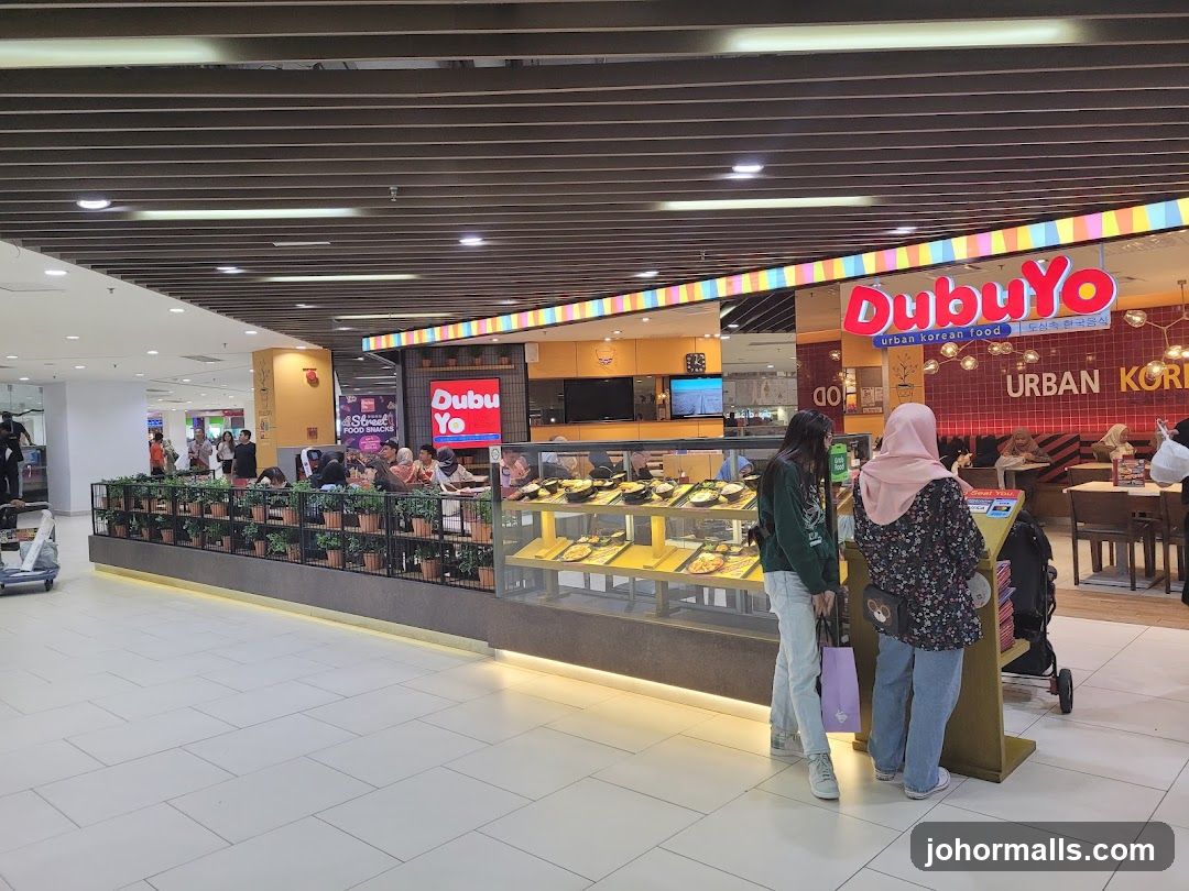 DubuYo Urban Korean Food Storefront Interior