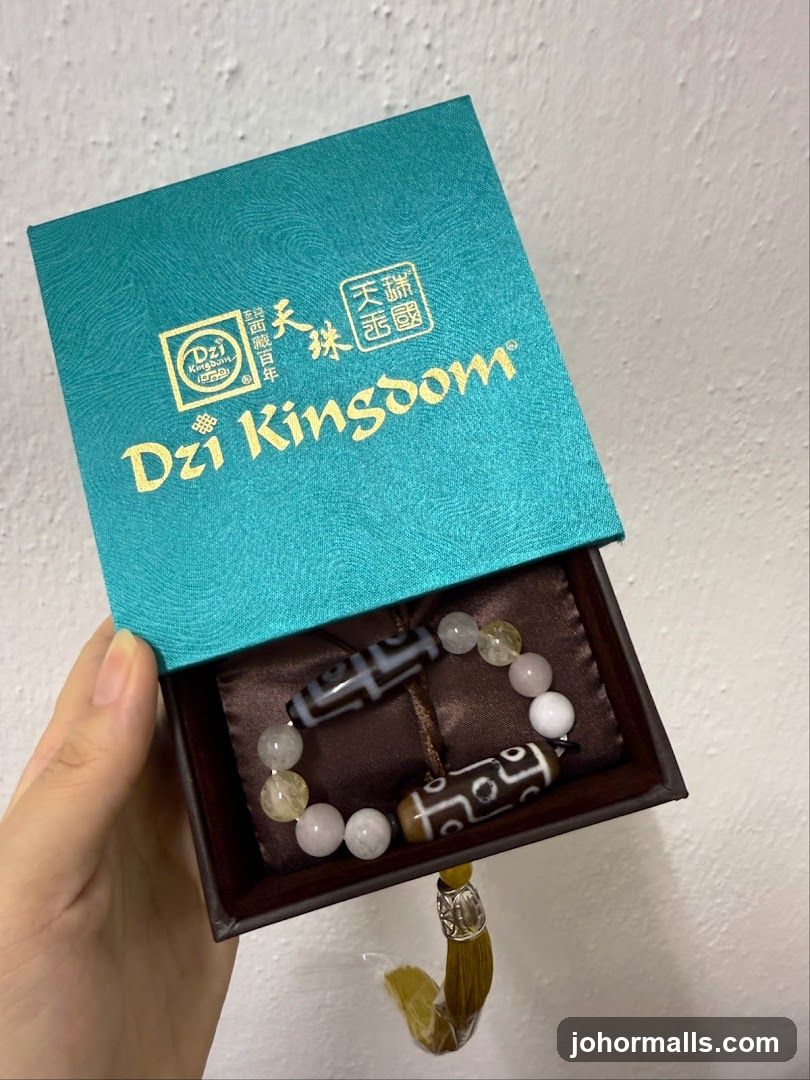 Dzi Kingdom Product Box