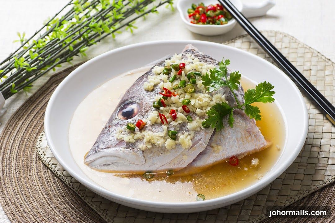 Steamed Fish Head with Garlic and Chili