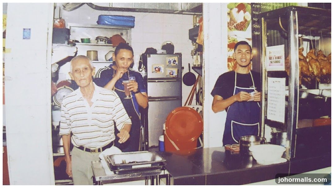Nasi Ayam Hussein n' Hani