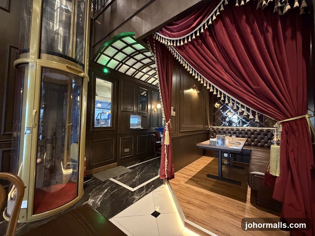 Interior of a restaurant or lounge