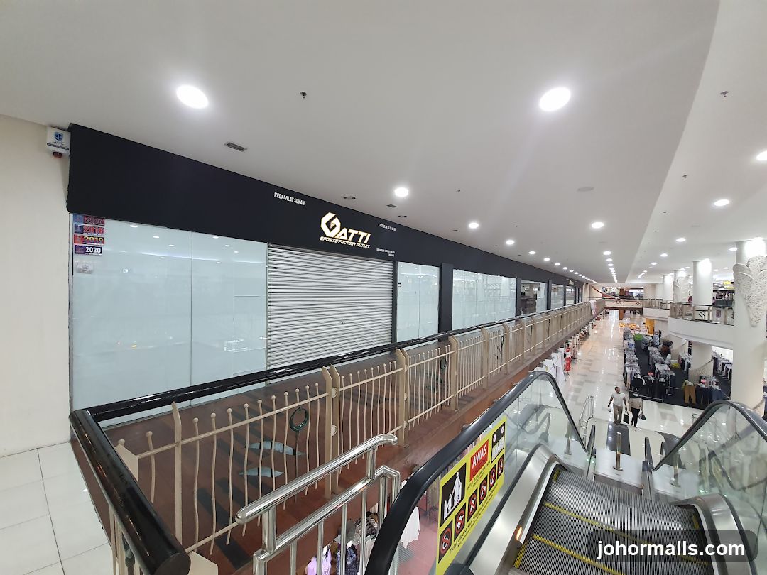 Shopping Mall Interior View