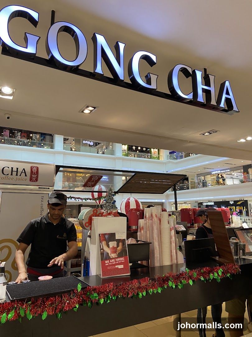 Gong Cha storefront interior
