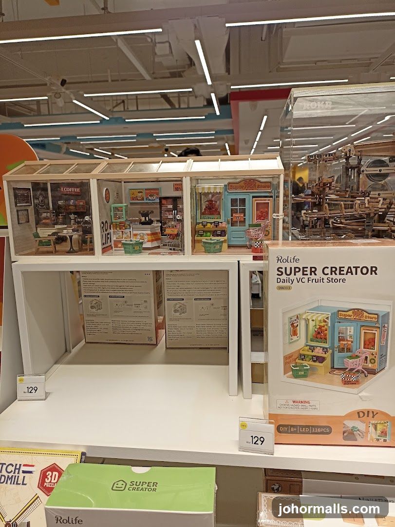 Rolife Super Creator DIY Miniature Store Display