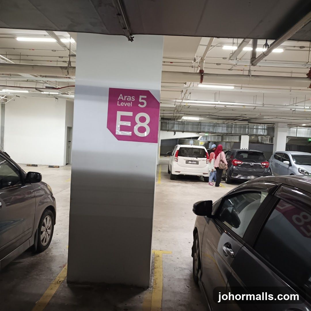 Parking Garage Level 5 E8