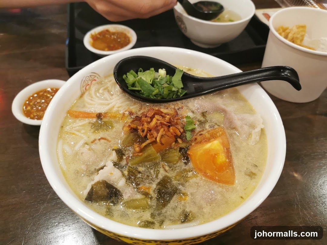 Noodle Soup with Pork and Vegetables