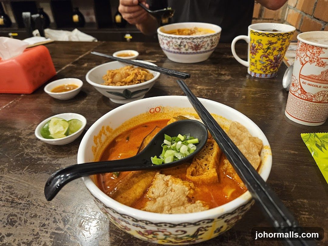Noodle Soup and Drinks