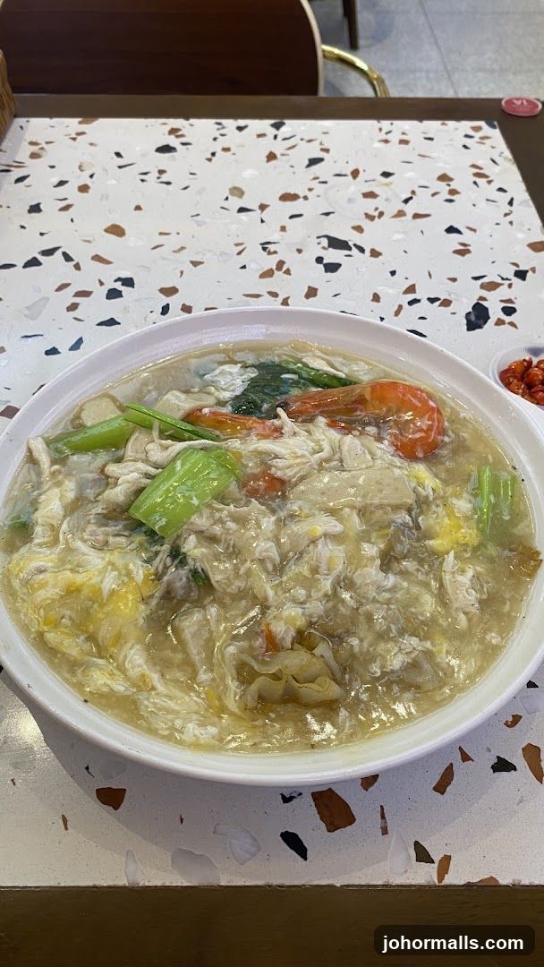 Seafood Noodles