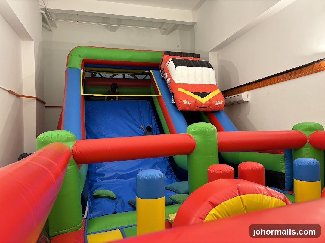 Inflatable Playground with Car Design