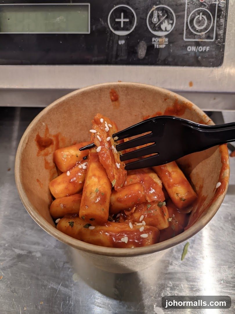 Tteokbokki in a Bowl