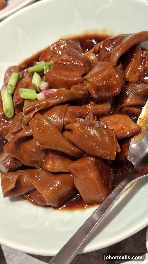Braised Tofu Skin with Scallions