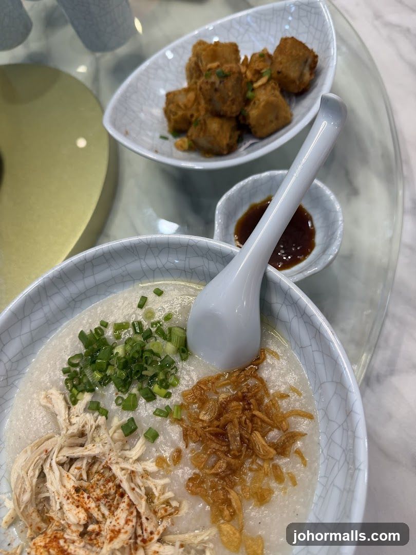 Congee with Shredded Chicken and Fried Tofu