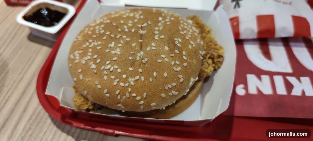 Burger and Sauce