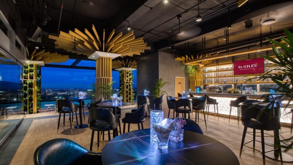 The View Bar and Lounge at St. Giles Southkey